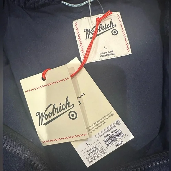 Woolrich x Target - Adult Duck Print Fleece Vest - Adult Size L - NWT - Picture 3 of 3